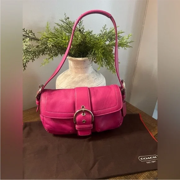 Coach Y2K Soho Pink Flap Bag with Coach bag charm - Picture 14 of 17